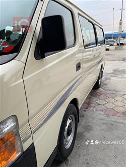 Nissan Urvan